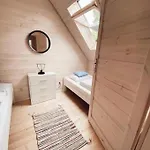 Lodge Nad Rozlewiskiem Bobolin