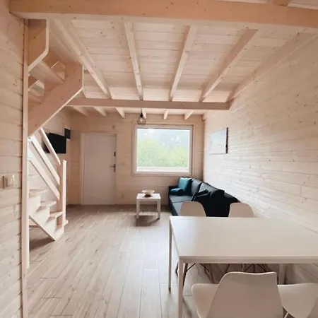 אכסניה Nad Rozlewiskiem בובולין