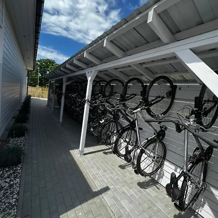 Деревянный коттедж Nad Rozlewiskiem Боболин