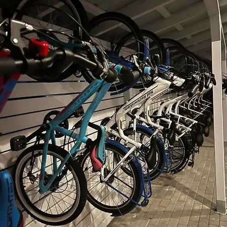 Деревянный коттедж Nad Rozlewiskiem *