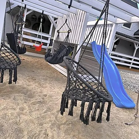 Nad Rozlewiskiem Bobolin